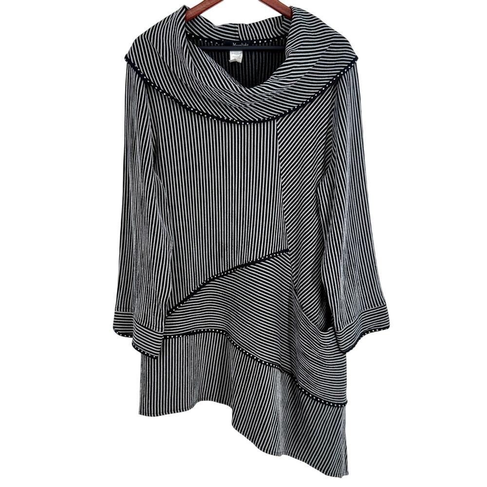 Moonlight by Y & S Plus Size XXL 2X Black White Wearable Art Blouse Shirt Top